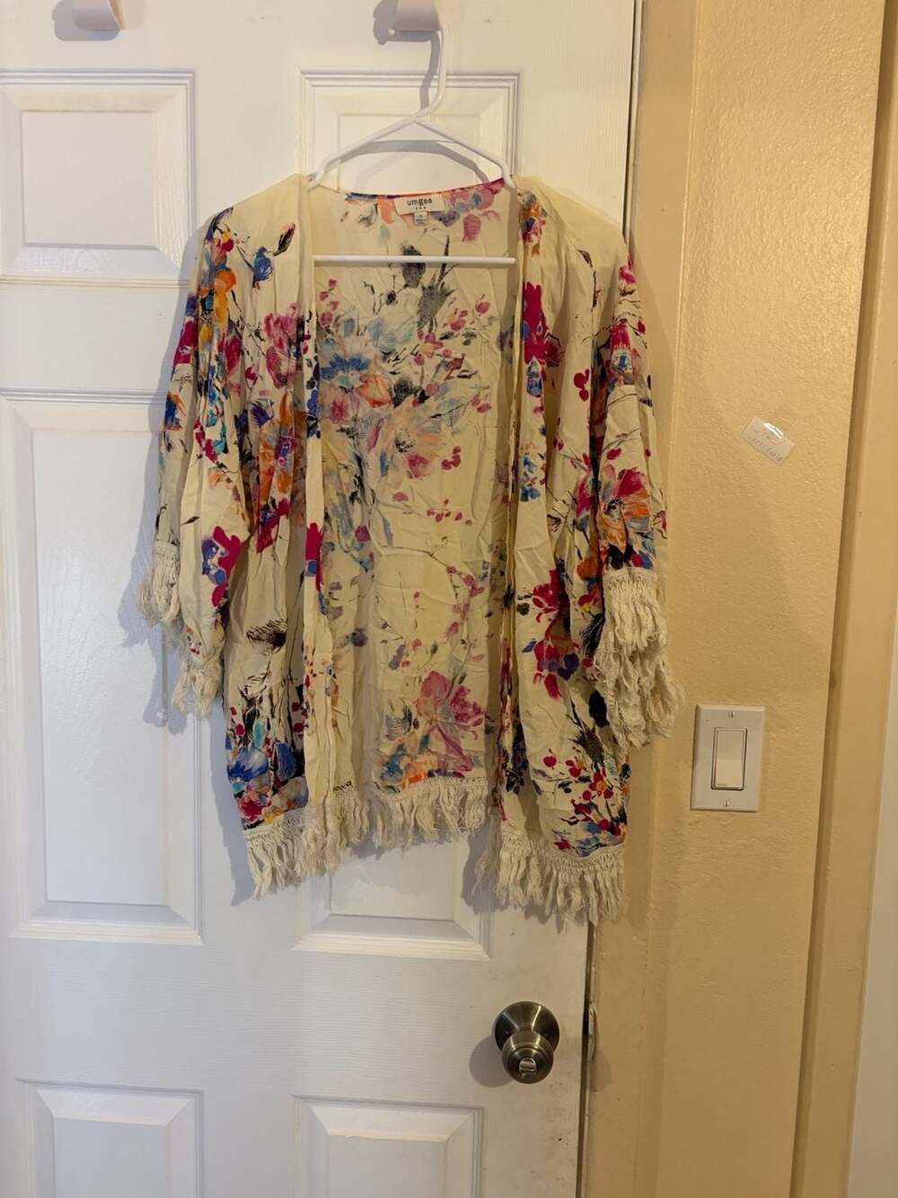 Umgee Floral Fringe Kimono Size S